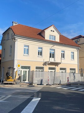 Škofova hiša